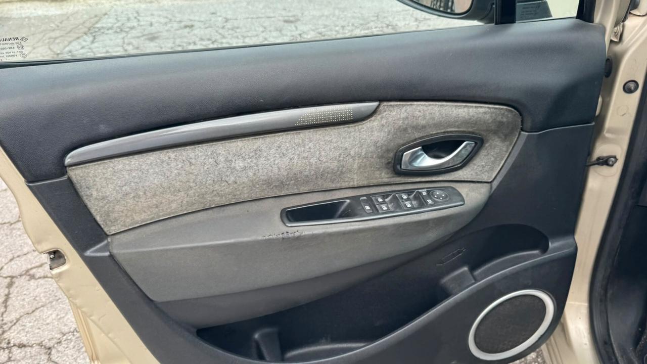 Renault Scenic Scénic 1.4 TCe Luxe