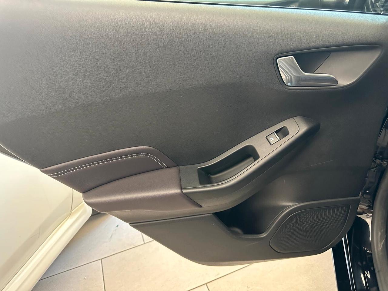 Ford Fiesta 1.5 EcoBlue 5 porte Vignale