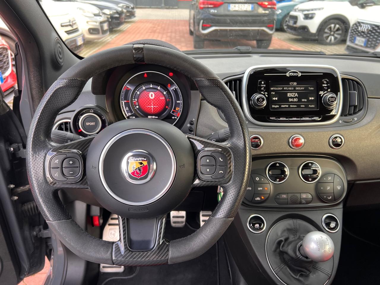 Abarth 595 C 1.4 Turbo T-Jet 180 CV Competizione