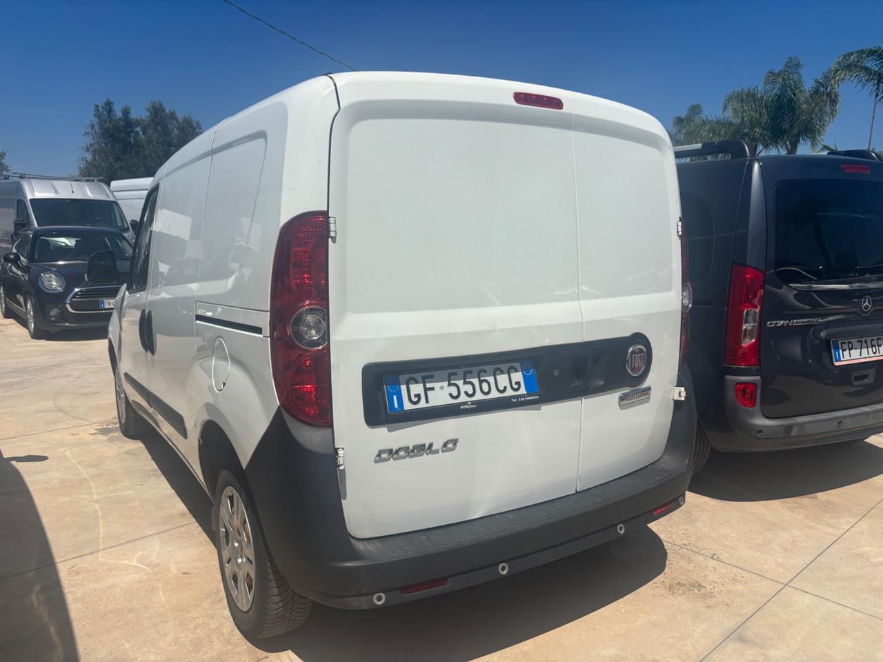 Fiat Doblo’ 1.6 - 2021 - DOPPIA PORTA LATERALE