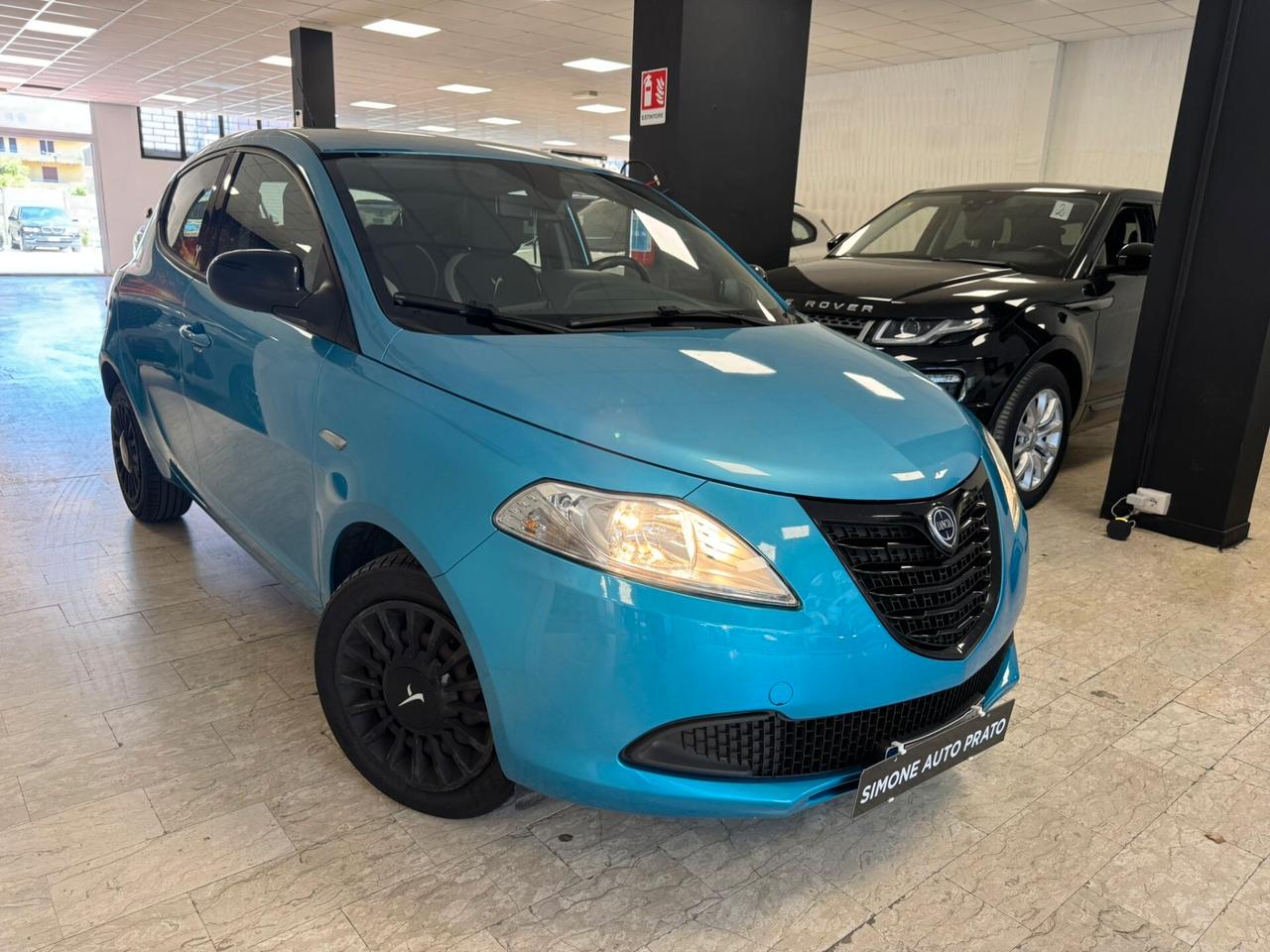 Lancia Ypsilon 1.2 69 CV 5 porte GPL Ecochic Gold -neopatentati