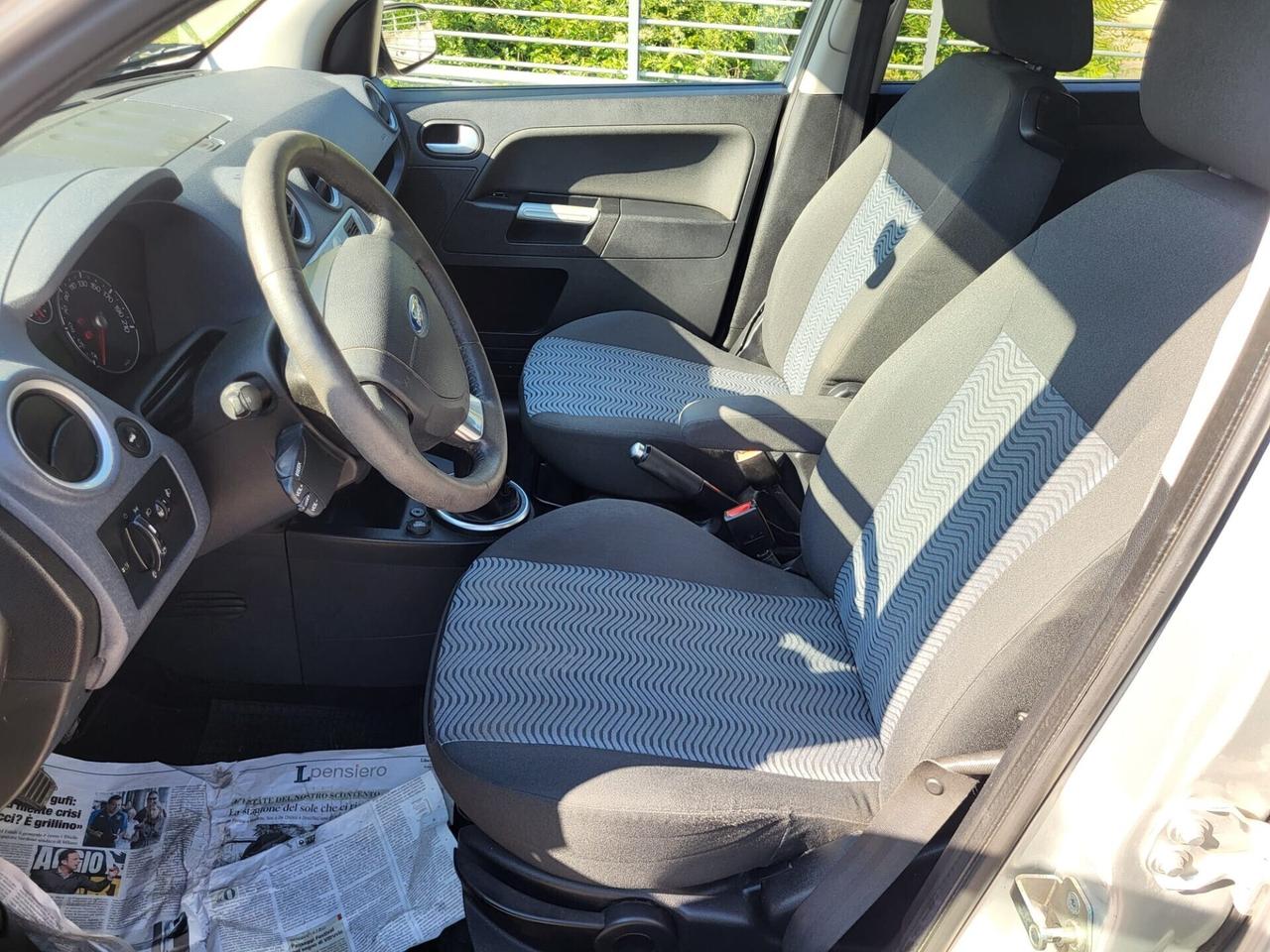 FORD FUSION 1,4 TDCi-GANCIO TRAINO-PORTAPACCHI