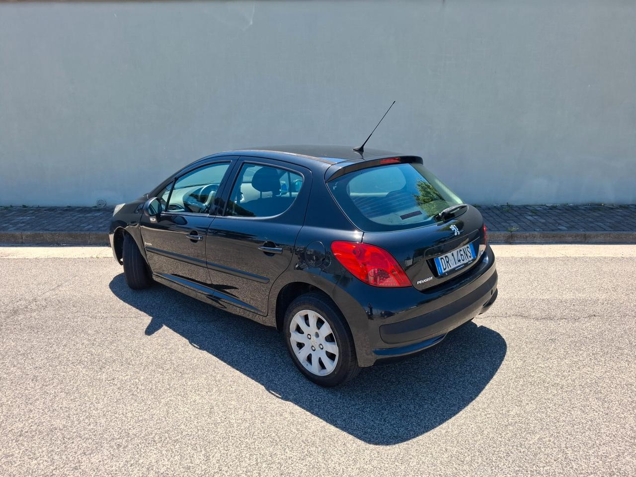 Peugeot 207 1.4 VTI 5P. ENERGIE