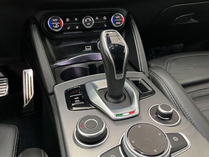 Alfa Romeo Stelvio 2020 2.2 t Veloce Q4 210cv auto