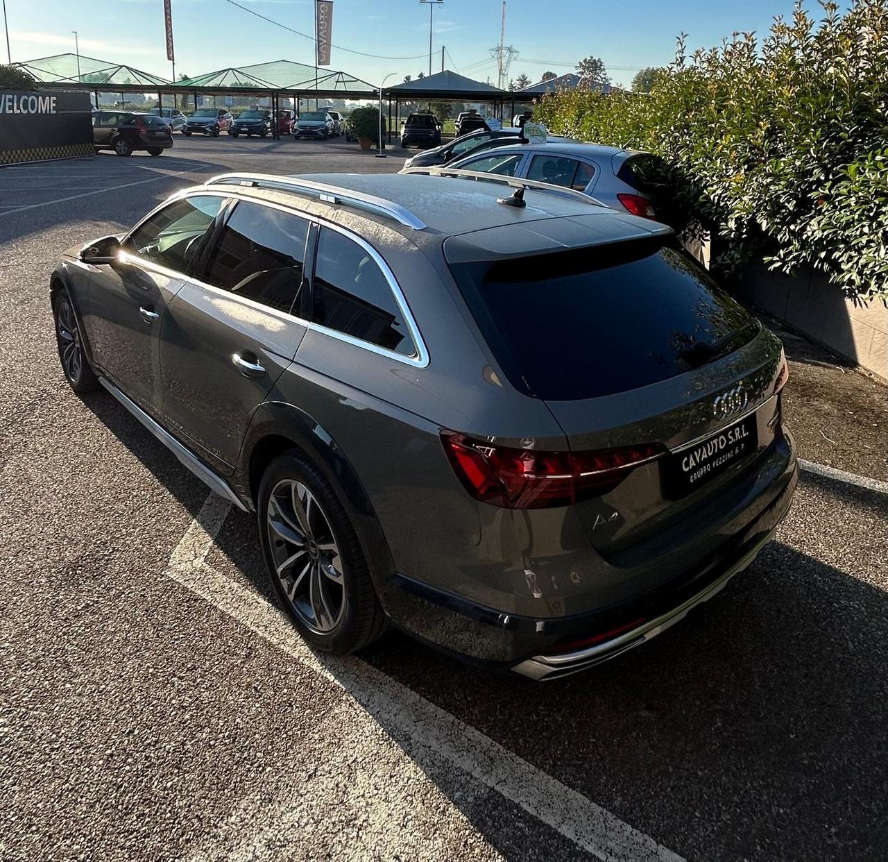 Audi A4 allroad 40 TDI 204 CV S tronic Identity Contrast