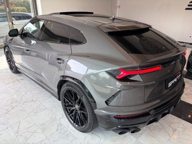 LAMBORGHINI Urus 4.0 650CV