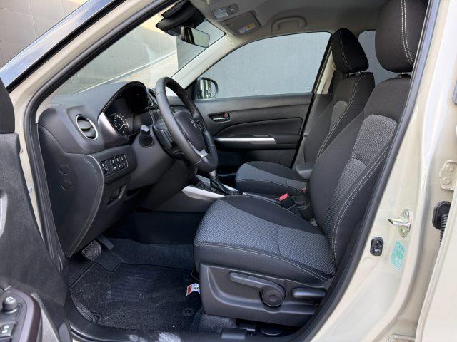 SUZUKI Vitara 1.4 Hybrid Aut. 4WD BiColor Comfort Camera DAB+