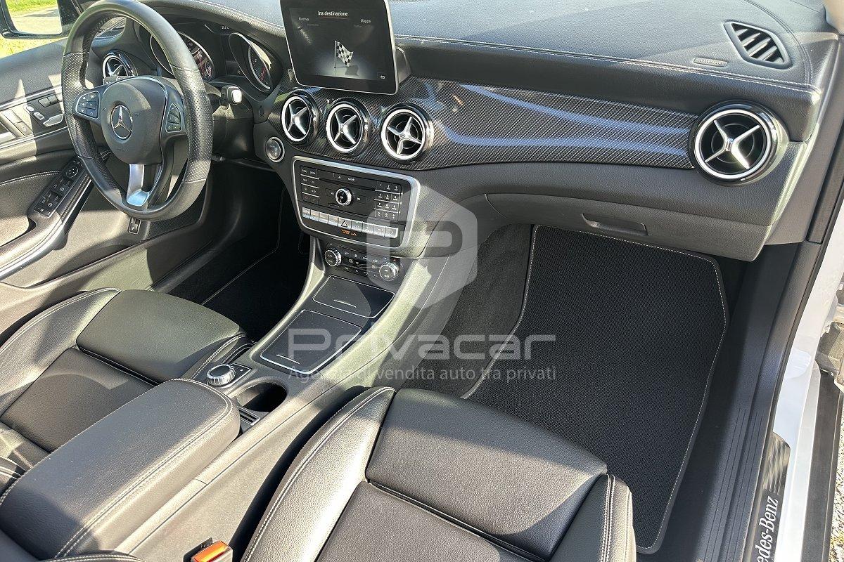 MERCEDES GLA 200 d Automatic 4Matic Premium