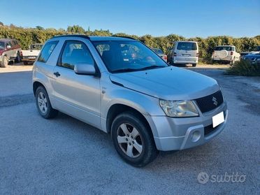 Suzuki Grand Vitara 1.6i 16V 3p. 4WD Metano