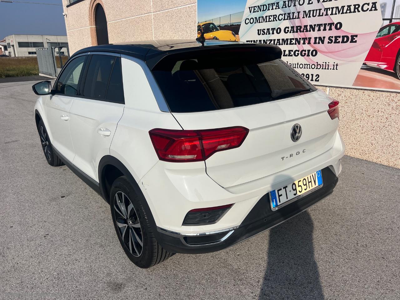 VOLKSWAGEN T-Roc 1.0 TSI 115CV Style BMT VIRTUAL PDC 17