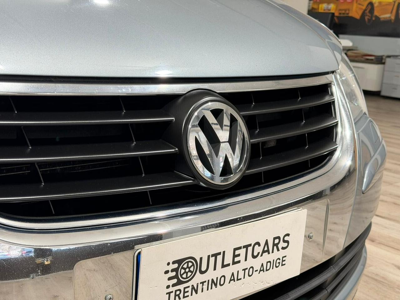 VOLKSWAGEN TOURAN 1.9 TDI 105cv 5P UNITED