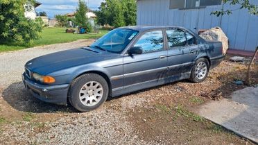 Bmw 740 744 V8 da restaurare
