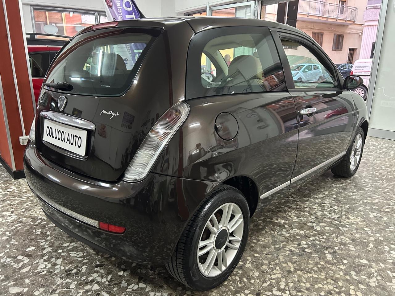 Lancia Ypsilon 1.3 MJT 75 CV Clima Neo Patentati