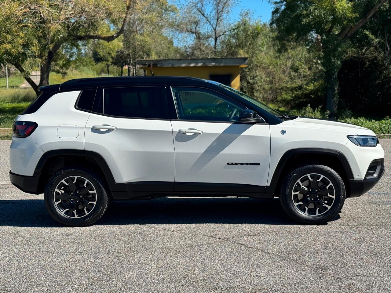 Jeep Compass 1.3 Turbo T4 240 CV PHEV AT6 4xe Trailhawk