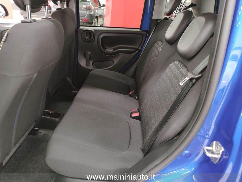FIAT Panda 1.0 70cv Hybrid Pandina Cross + Car Play
