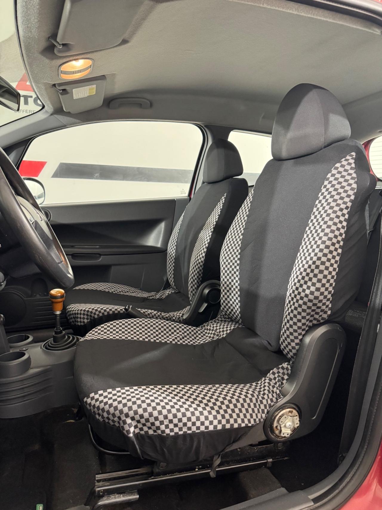 Mitsubishi Colt 1.1 12V 3p.GPL Special Action Model