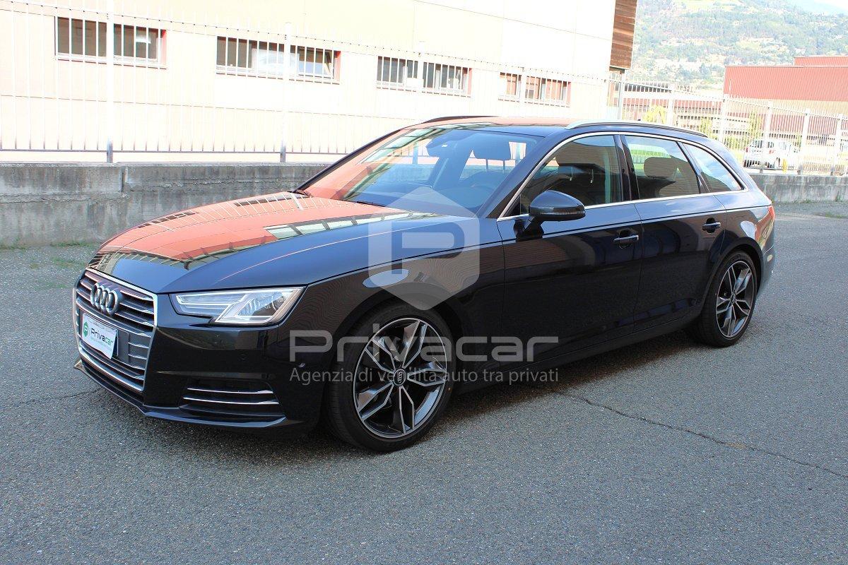 AUDI A4 2.0 TDI 150 CV Sport