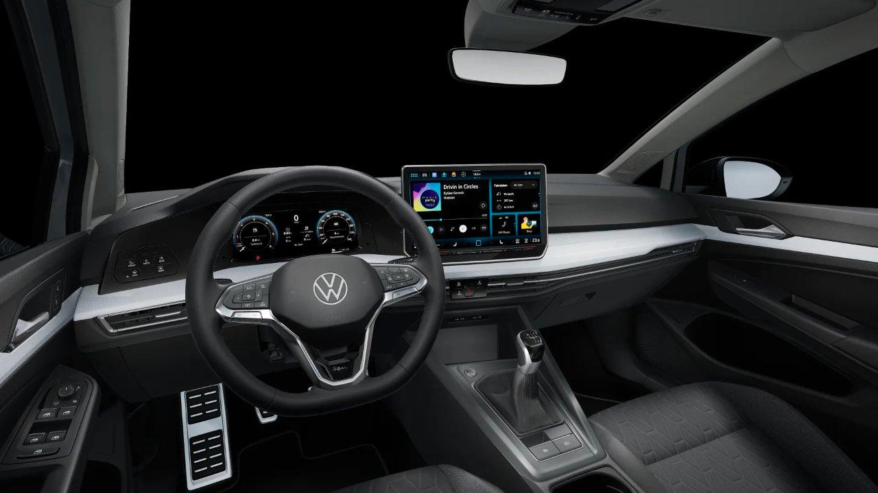 Volkswagen Golf 1.5 TSI 116 CV LIFE GOAL, WINTER PACK, FARI LED, CARPLAY, LUCI AMBIENTE