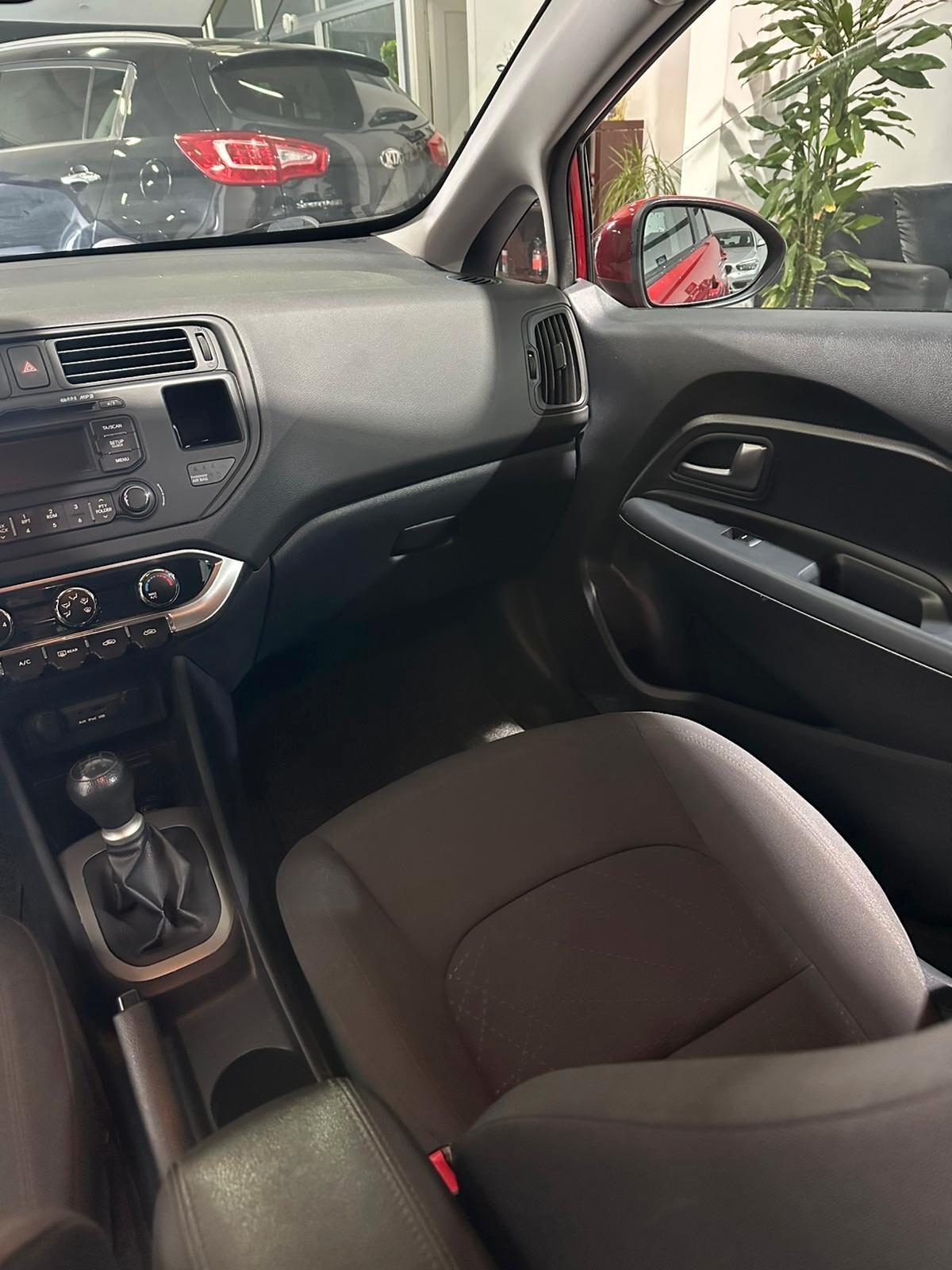 Kia Rio 1.2 CVVT 5p. EX