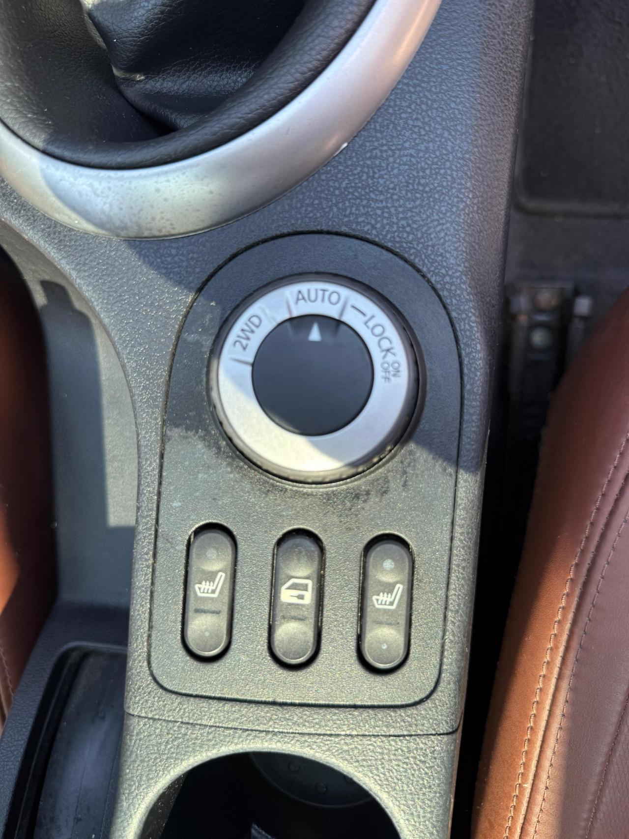 Nissan Qashqai 2.0 benz 4x4 km 83 mil anno 2008 gancio traino