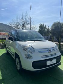 Fiat 500 l living