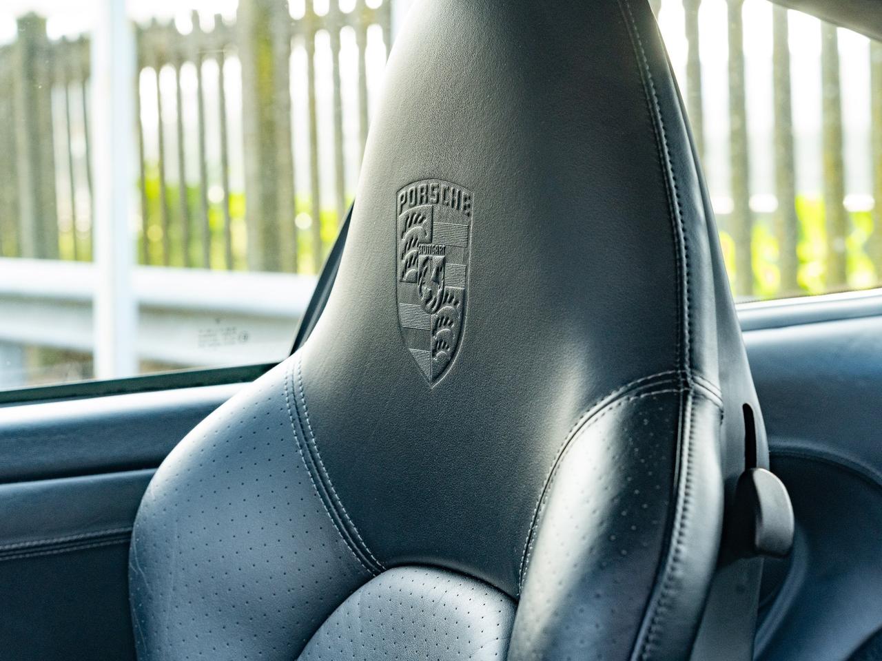 Porsche 911 996 Carrera 4 cat Coupé