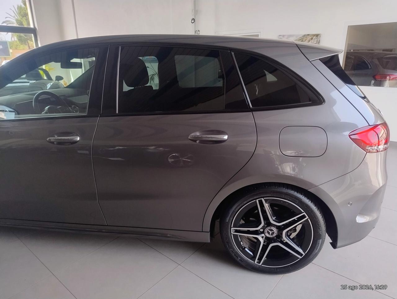 Mercedes-benz B 200 d Automatic Premium