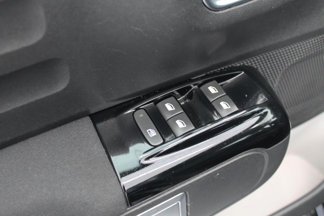 CITROEN C3 PureTech 110 Cv. Shine Plus NAVI AUTOMATICA