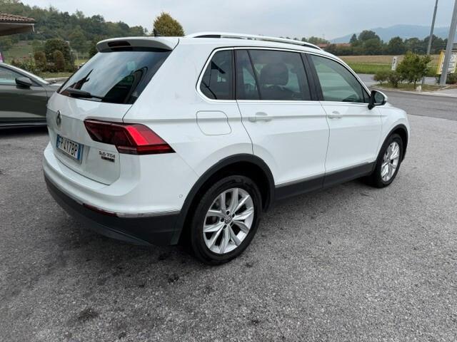 Volkswagen Tiguan 2.0 TDI SCR DSG 4MOTION Advanced BMT
