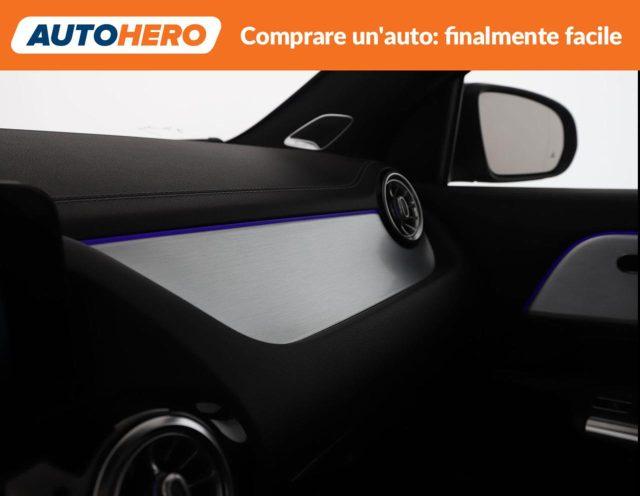 MERCEDES-BENZ GLA 250 Automatic Premium