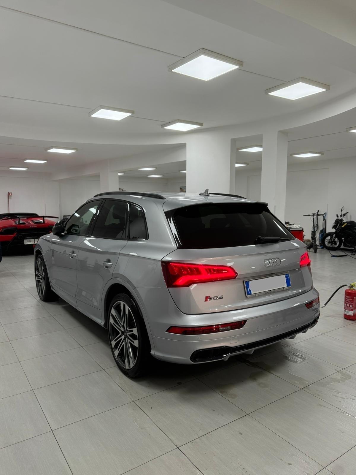 Audi Q5 SQ5