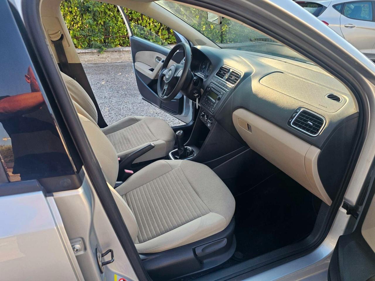 Volkswagen Polo 1.6 5 porte Highline BiFuel