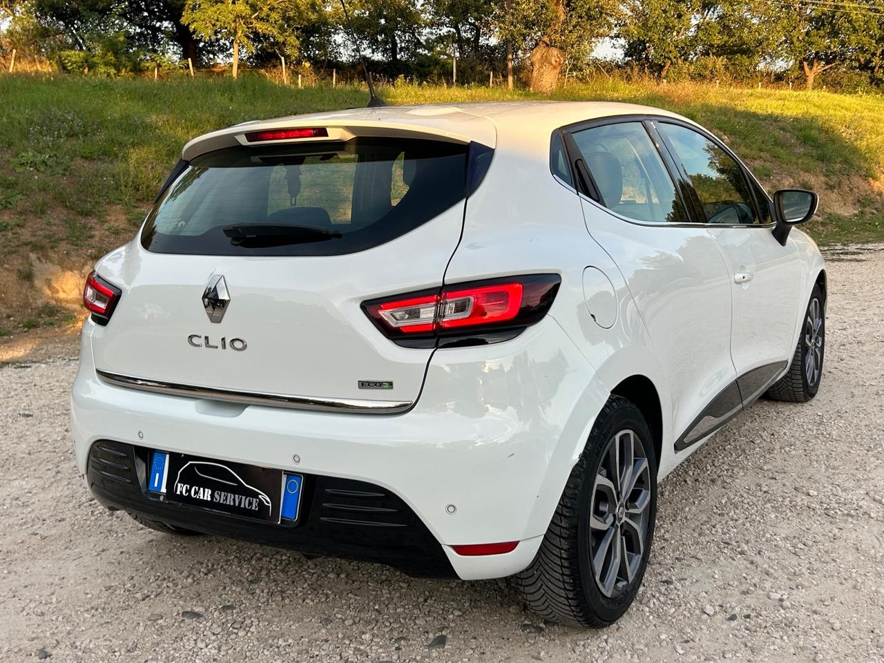 Renault Clio dCi 8V 90CV Start&Stop 5 porte Energy neopatentati