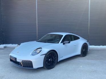 Porsche 911 911 Carrera 4 GTS Coupè 541 CV (992.2)