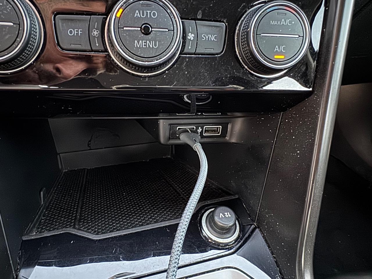 Volkswagen T-Roc 1.6 TDI Advanced Virtual cockpit car play
