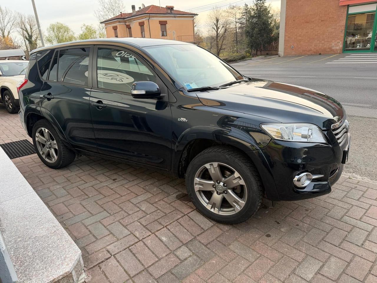 Toyota RAV 4 Crossover 2.2 D-CAT A/T 150CV