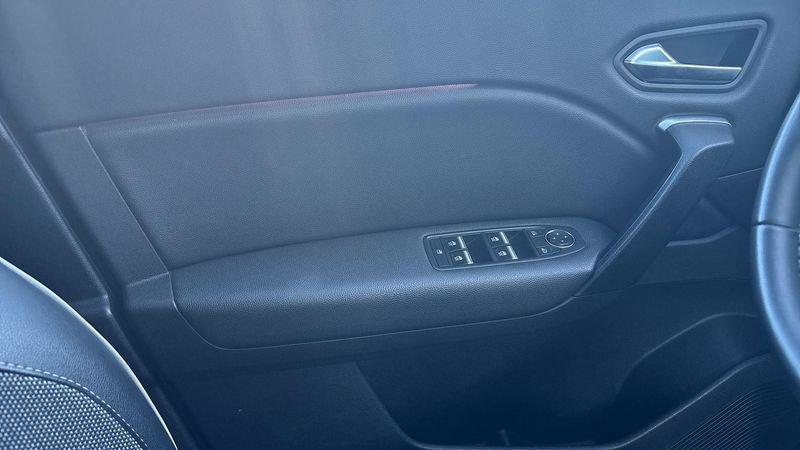 Renault Captur II 2019 1.6 E-TECH Hybrid Intens Auto 145cv