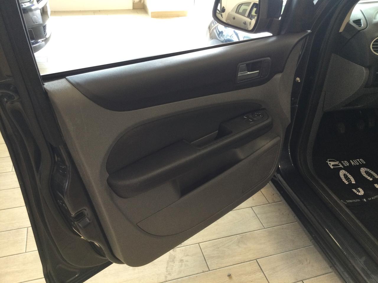 Ford Focus 1.6 Ti-VCT (115CV) SW