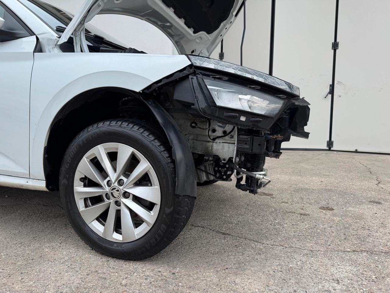 Skoda Kamiq 1.0 tsi Style 95cv - INCIDENTATA