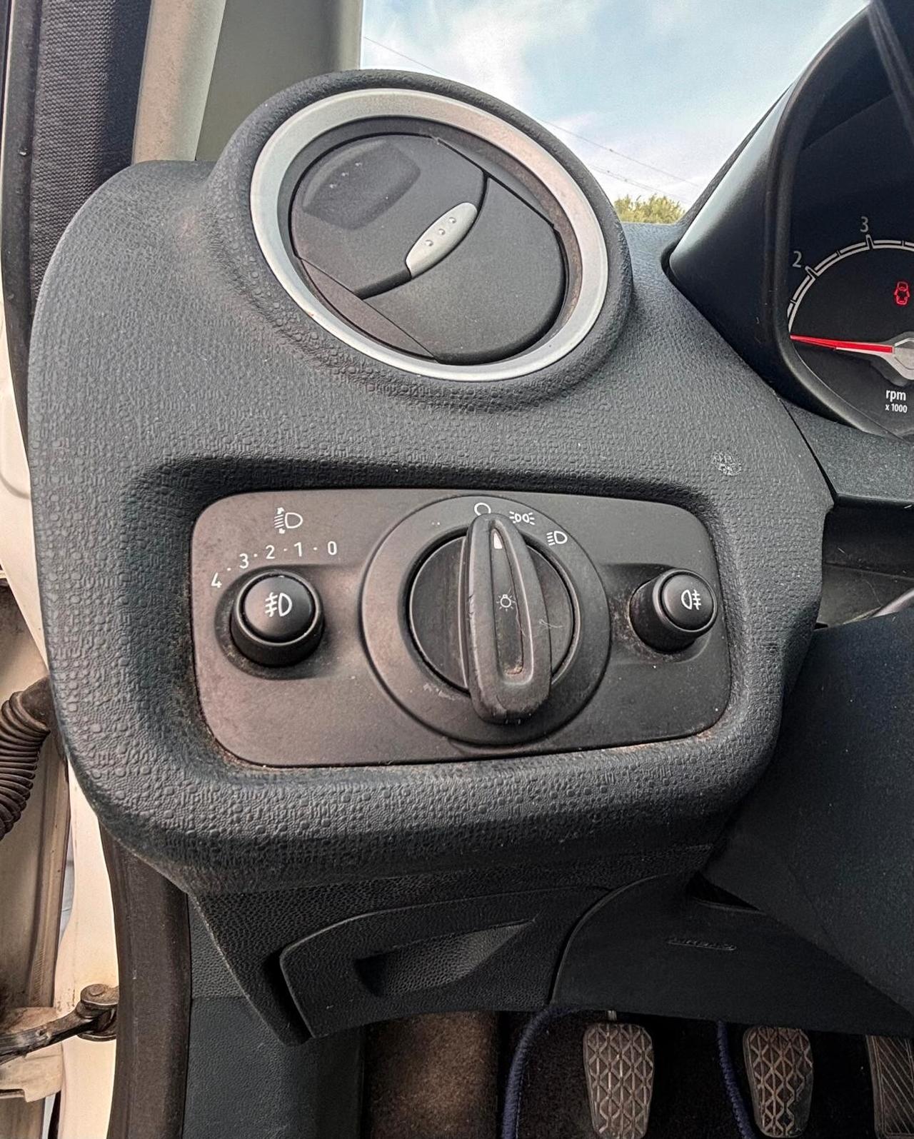 Ford Fiesta 1.2 60CV 5p. Tit.