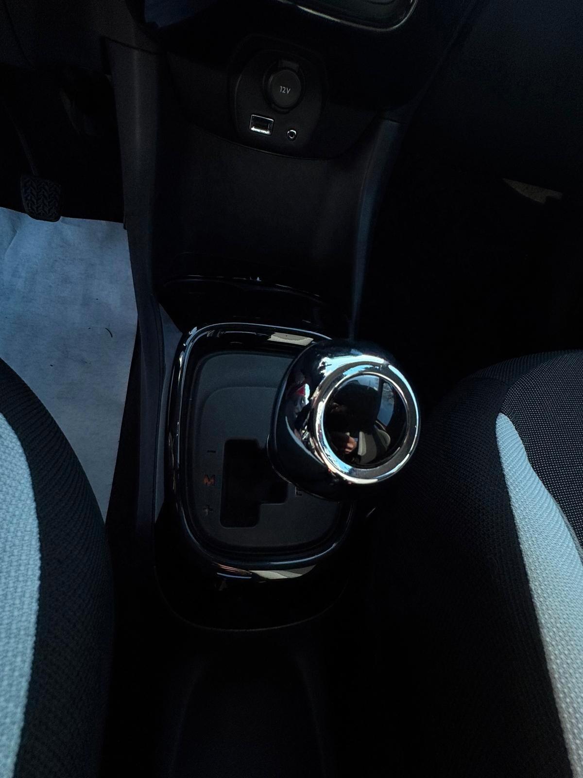 Toyota Aygo 1.0 VVT-i 69 CV 5 porte x-clusiv