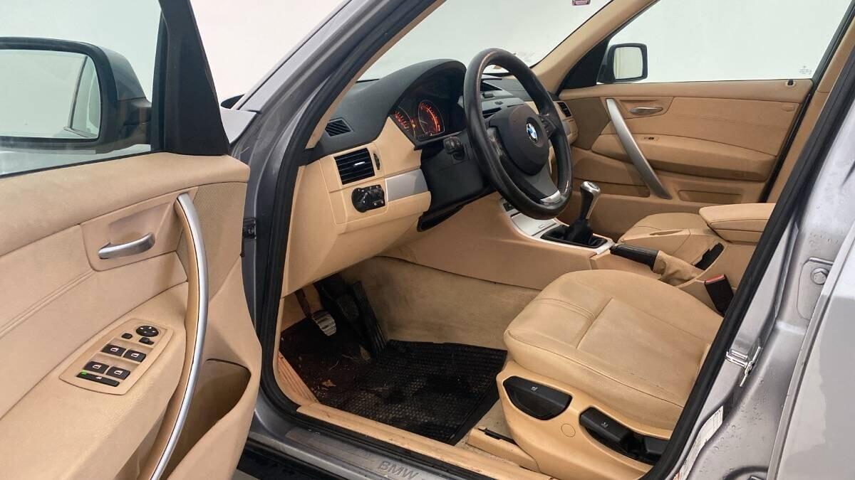 BMW X3 2.0d TETTO APRIBILE-TRAZ.INTEGRALE