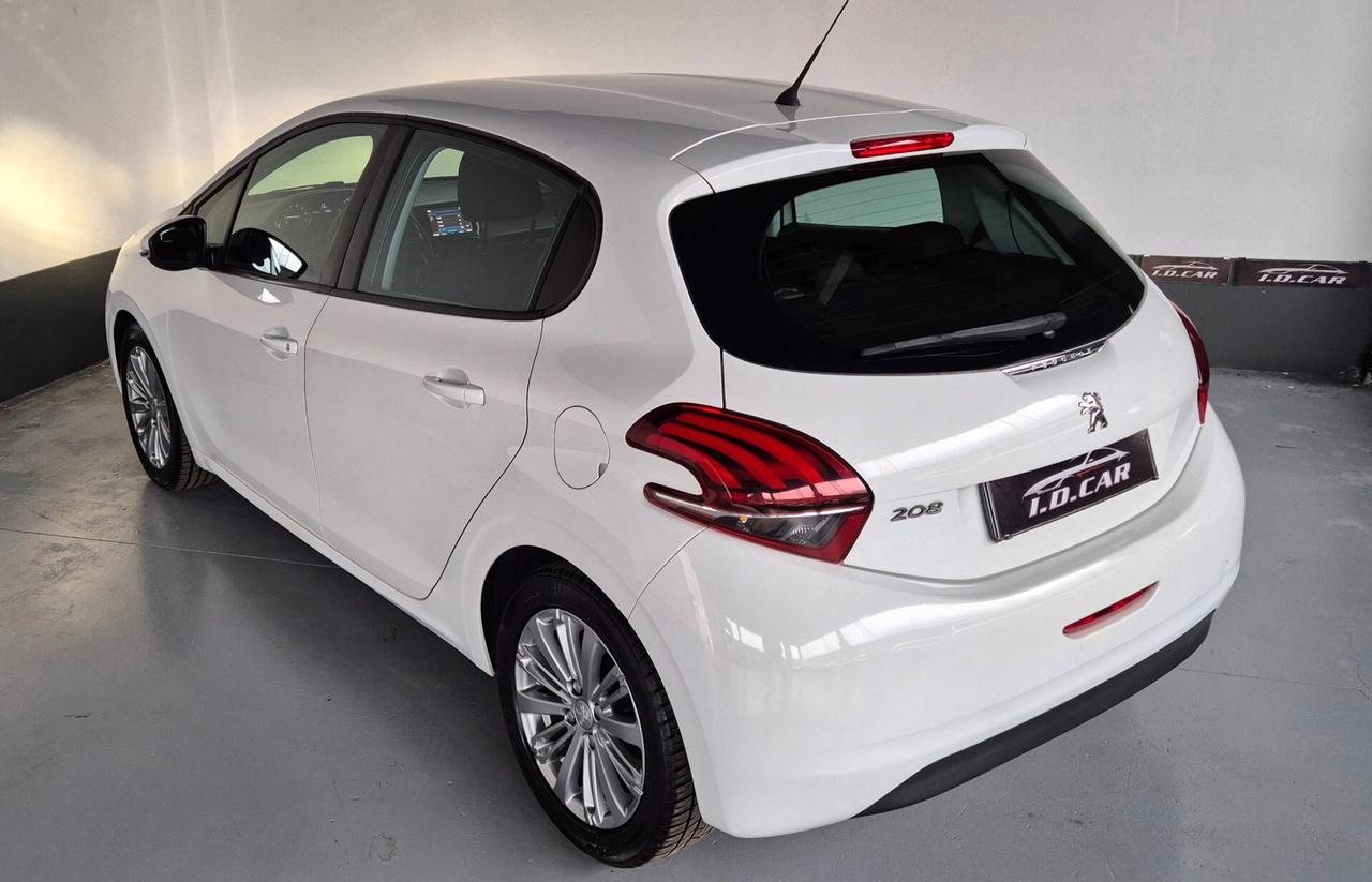 Peugeot 208 PureTech 82 5 porte Allure