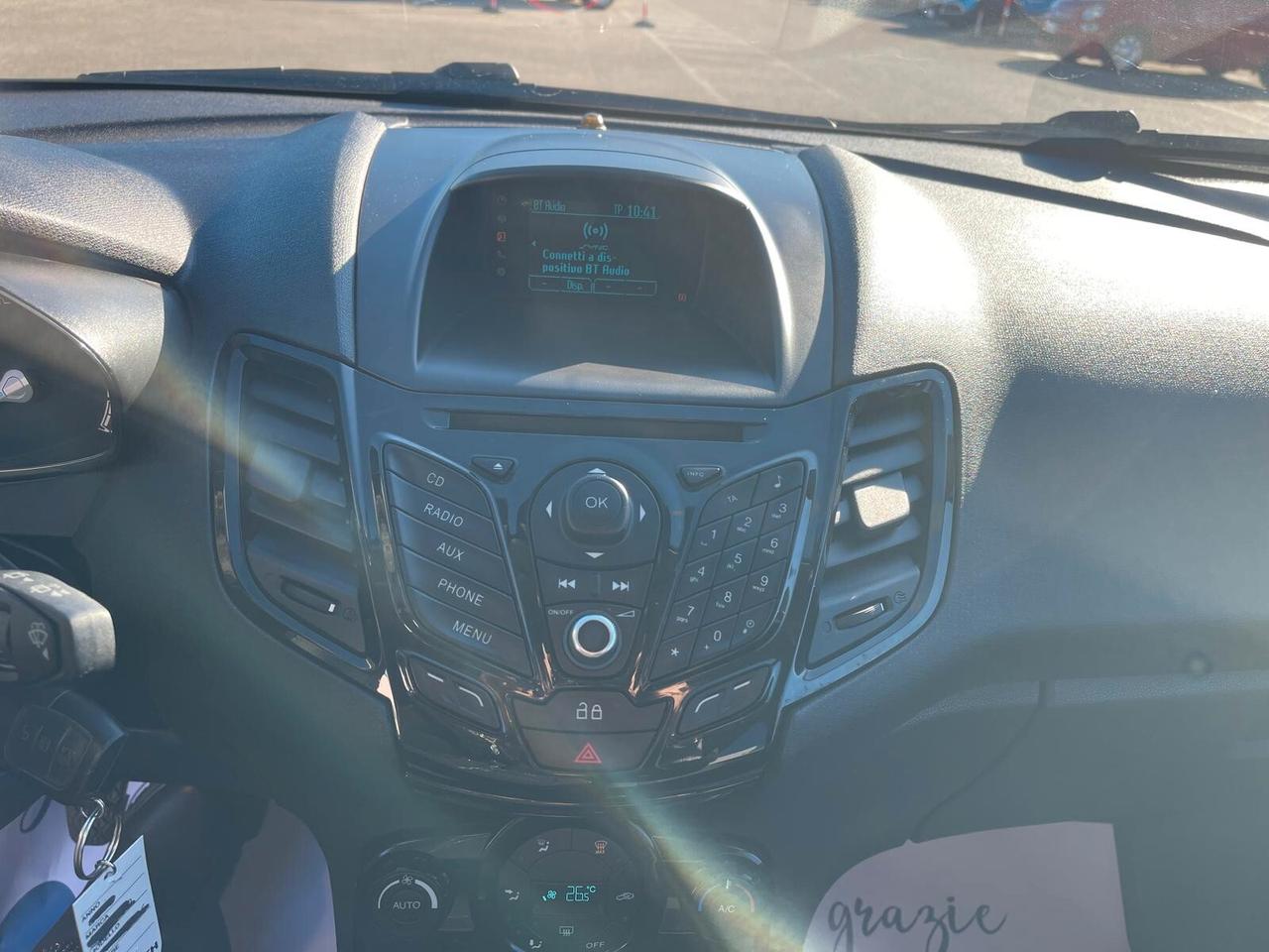 Ford Fiesta 1.4 5p. Bz.- GPL Titanium