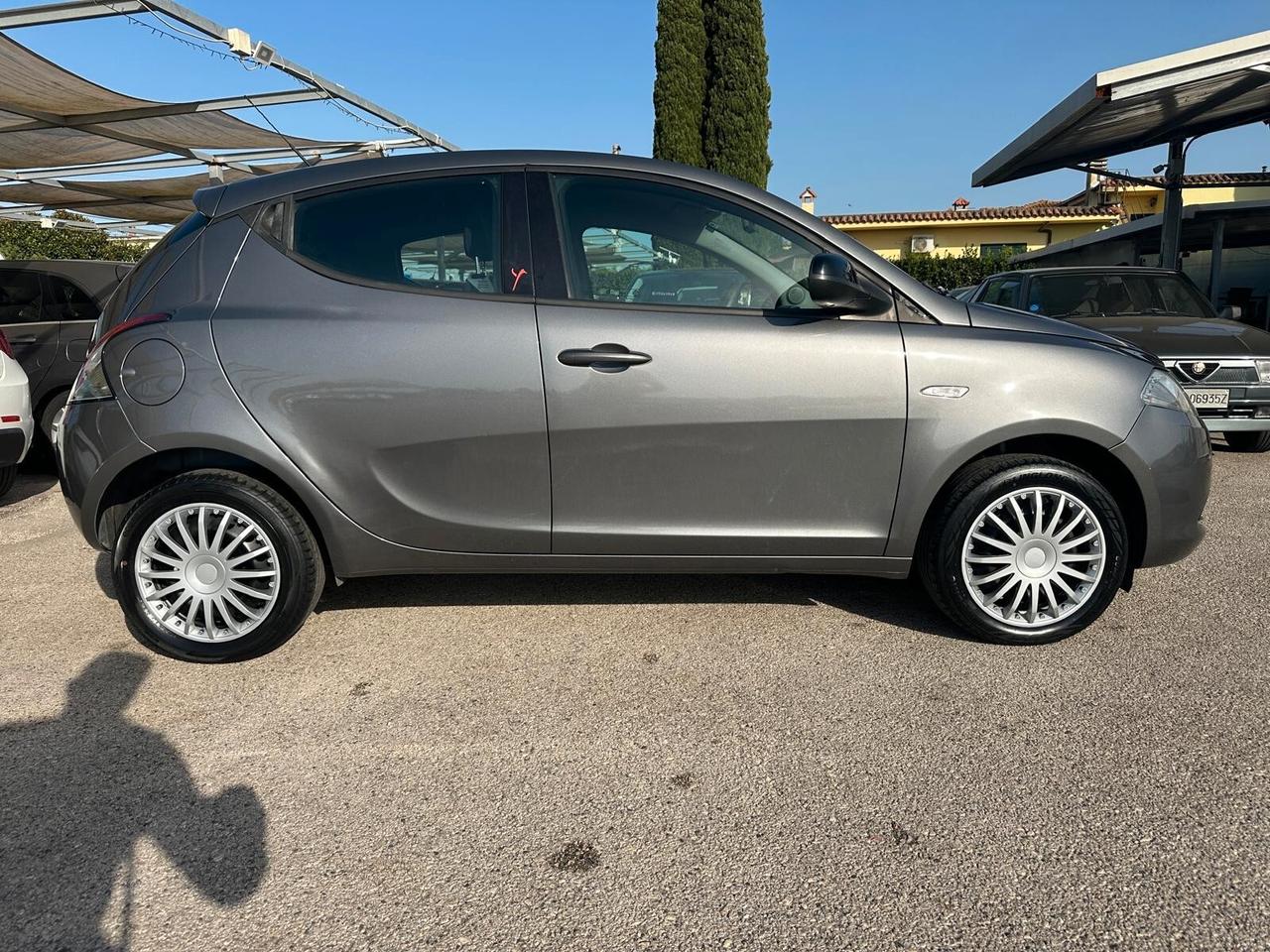 Lancia Ypsilon 1.2 Benzina/GPL