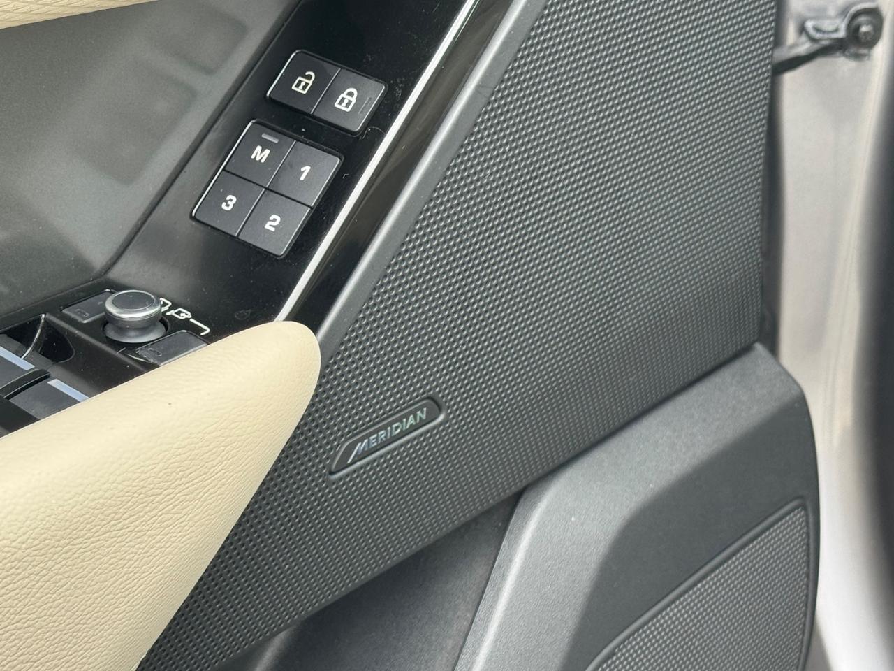 LAND ROVER RANGE ROVER VELAR 20D 204 CV MHEV FULL IVA