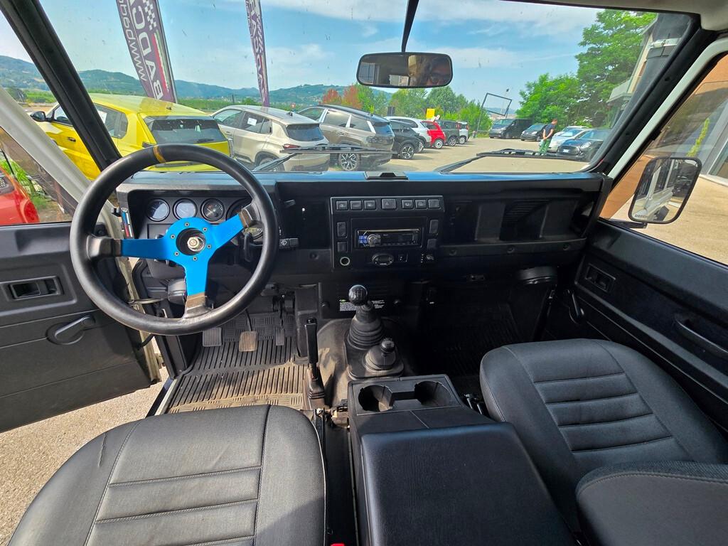 Land Rover Defender 110 TD5 SW "E" OMOLOGATO