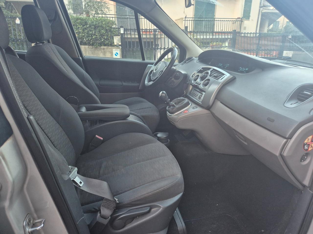 Renault Scenic Scénic 1.5 dCi/105CV Serie Speciale