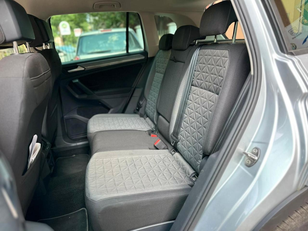 Volkswagen Tiguan 2.0 TDI 150 CV SCR DSG Elegance