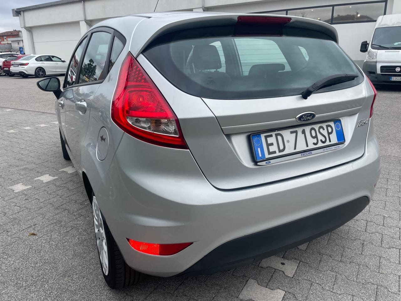 Ford Fiesta 1.2 benzina 5p. Titanium euro(5)